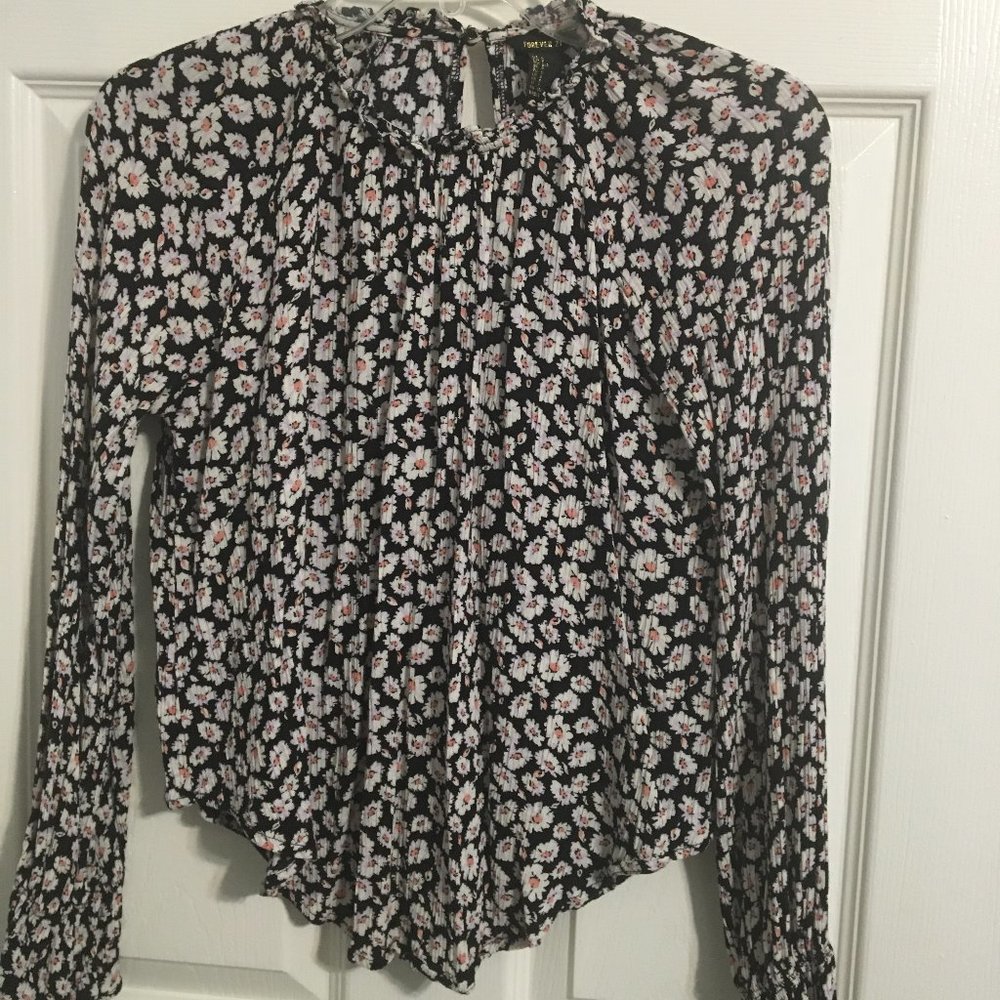 Long Sleeve Floral Blouse